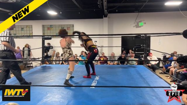 Pro Wrestling Epic - Alice Crowley vs Thunderkitty